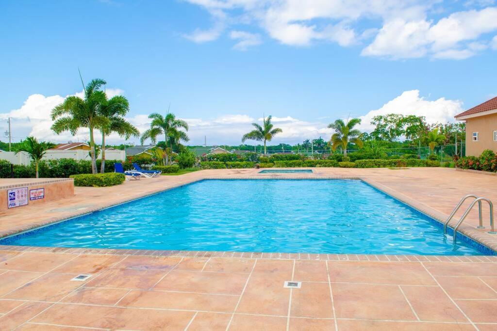 Holiday home Marriott Drax Hall W Private Pool, Ocho Rios *