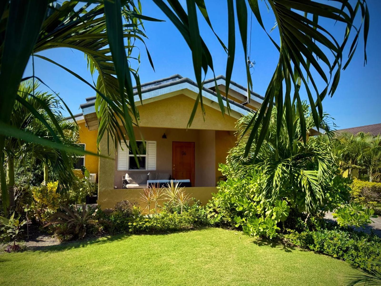 Holiday home Marriott Drax Hall W Private Pool, Ocho Rios *